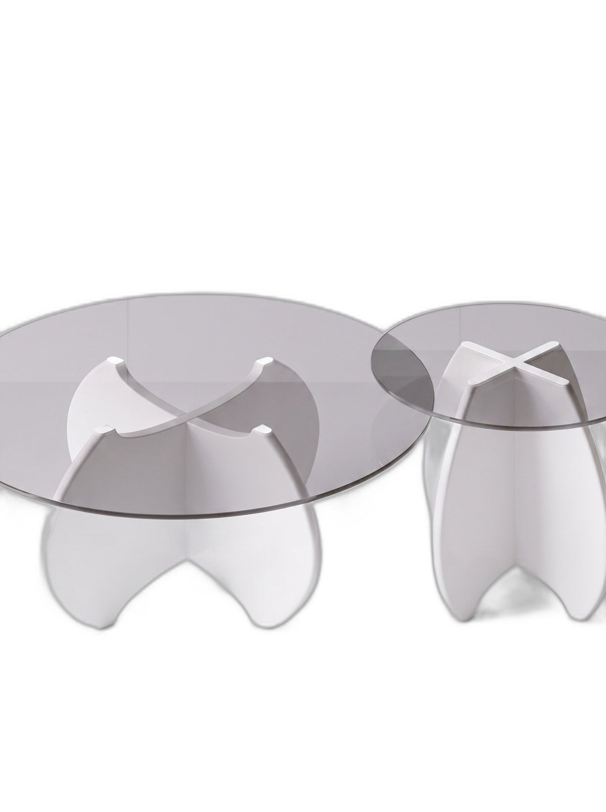 Table basse calice teinte Blanc, packshot fond blanc