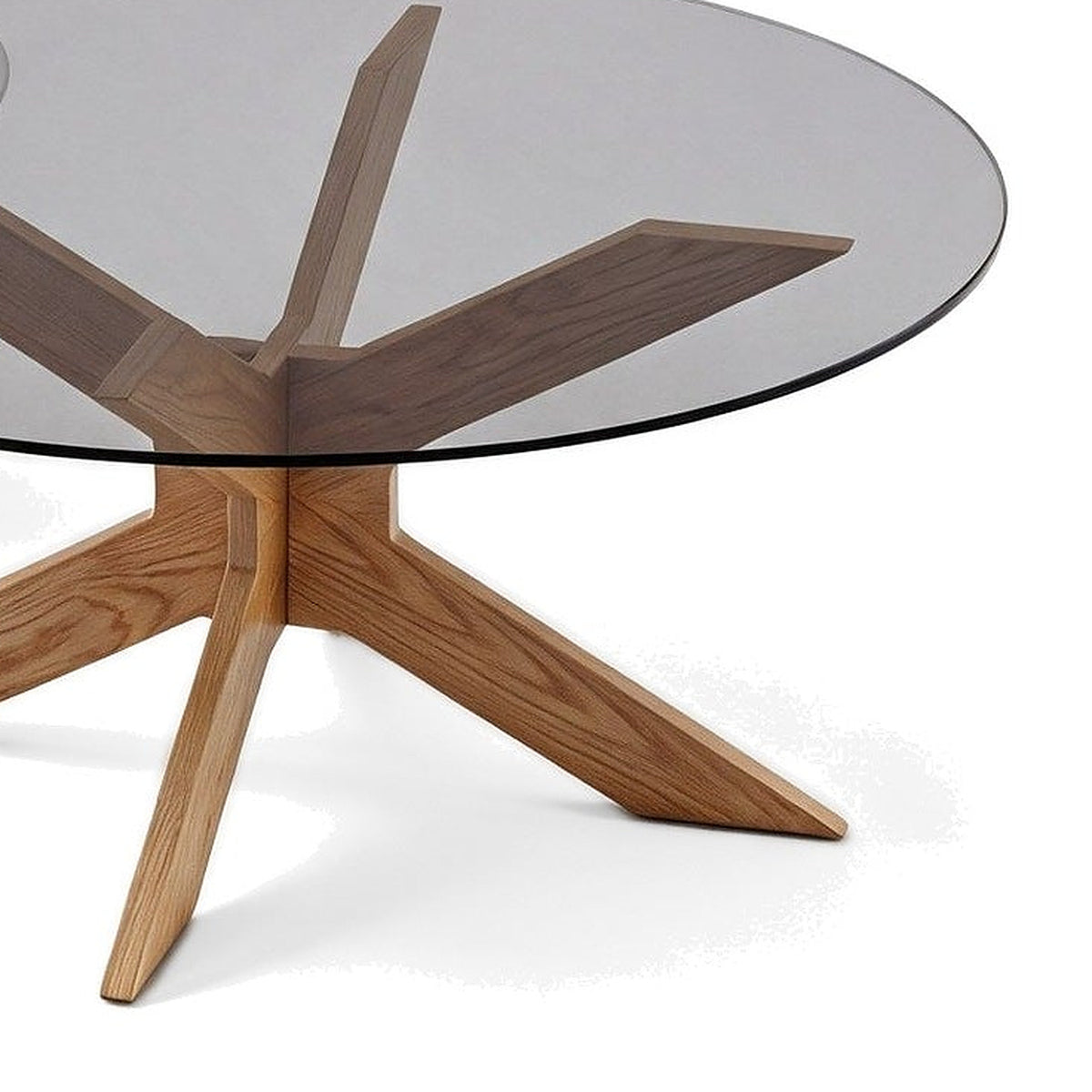 Table basse gigogne Comète teinte Naturel, vue de détail du plateau en verre et du piètement